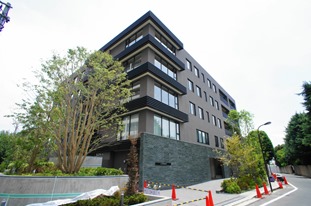 Exterior of The Upper House in Roppongi