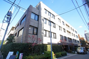 Exterior of Roppongi Green Terrace