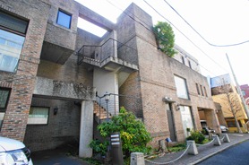 クレセントヒルズ南青山