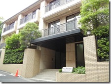 Exterior 3