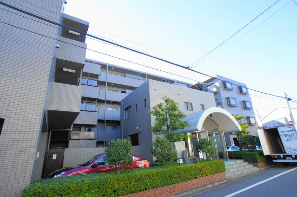 Yoyogi Casa Grande - Luxury Apartment for Rent in Shibuya-ku, Tokyo ...