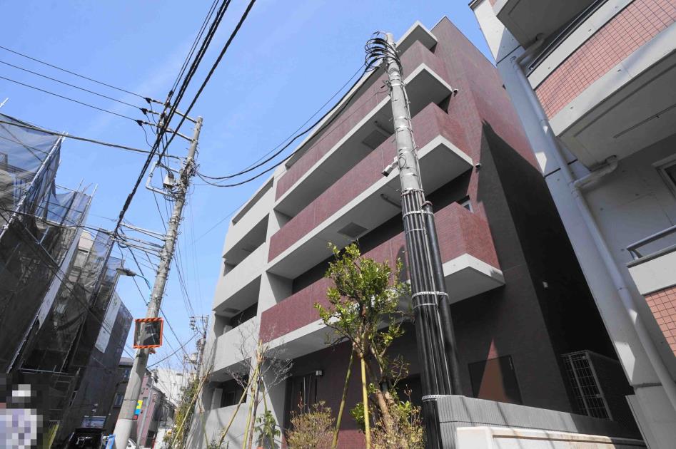 Monkstown Natsumezaka Luxury Apartment for Rent in Shinjukuku, Tokyo