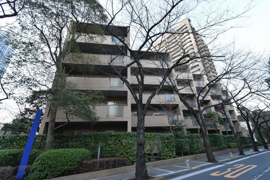 Ark Towers South Luxury Apartment for Rent in Minatoku, Tokyo