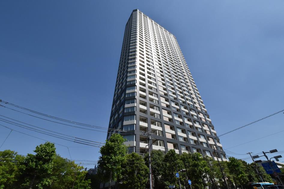 The Center Tokyo - Luxury Apartment for Rent in Shinjuku-ku, Tokyo