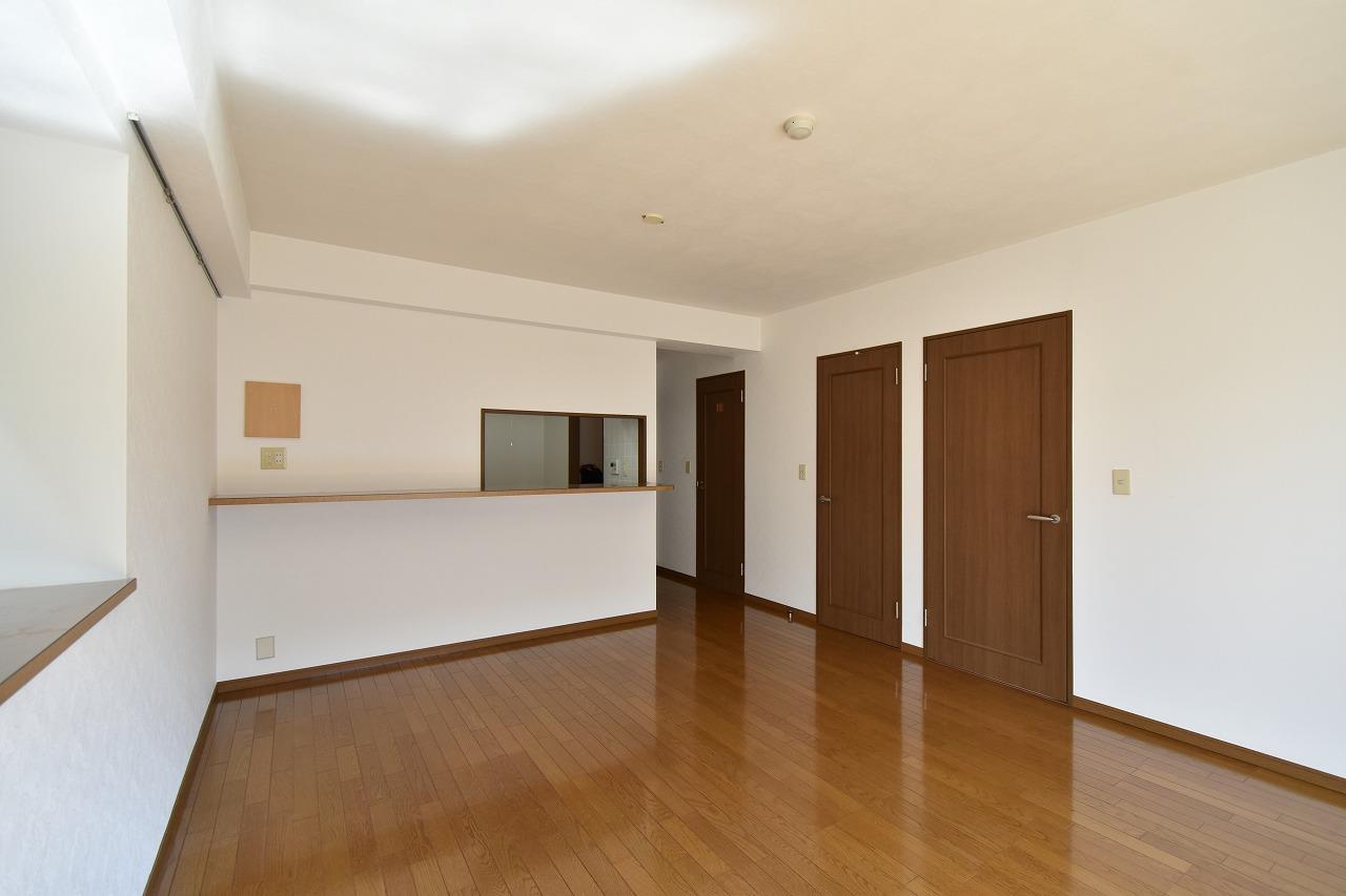 Hilltop Suwayama Luxury Apartment for Rent in Meguroku, Tokyo