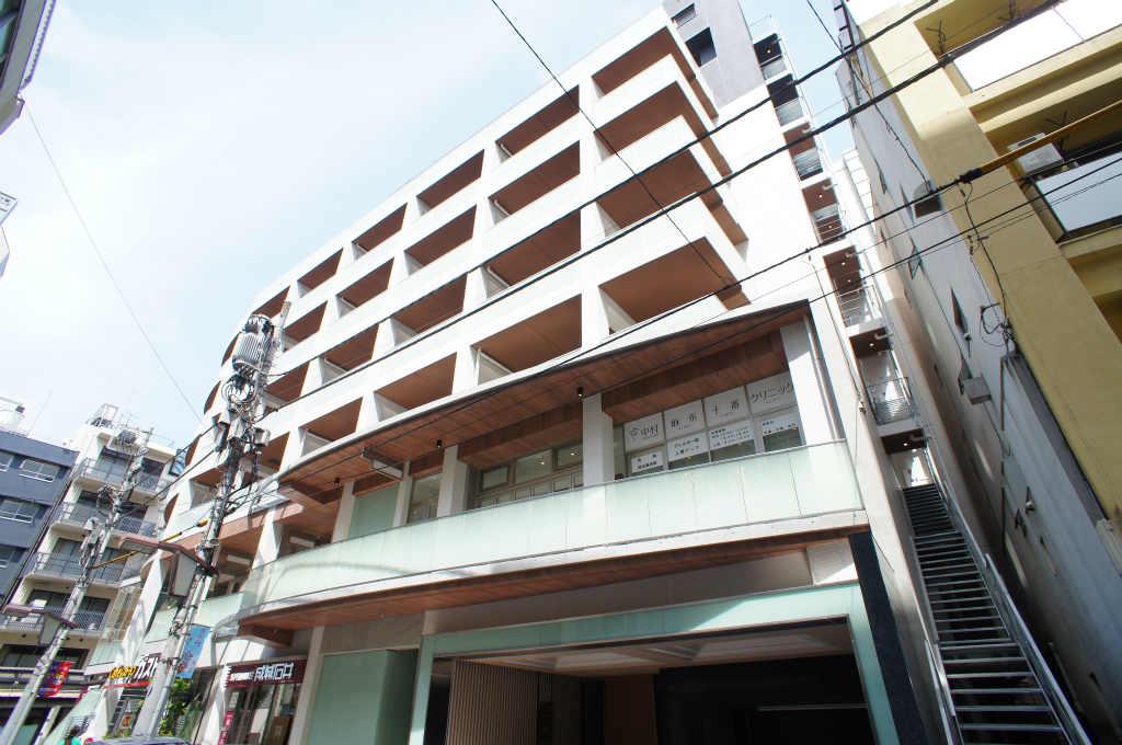 Azabujuban Square Residence Luxury Apartment for Rent in Minatoku