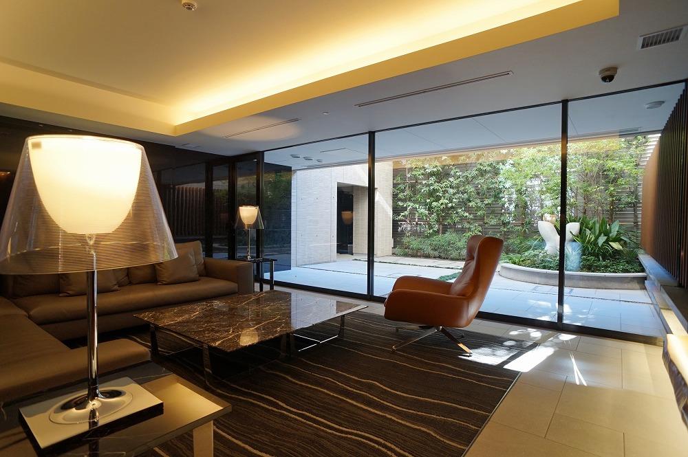 The Parkhouse Azabu Gaien Nishi-dori - Luxury Apartment for Rent in ...