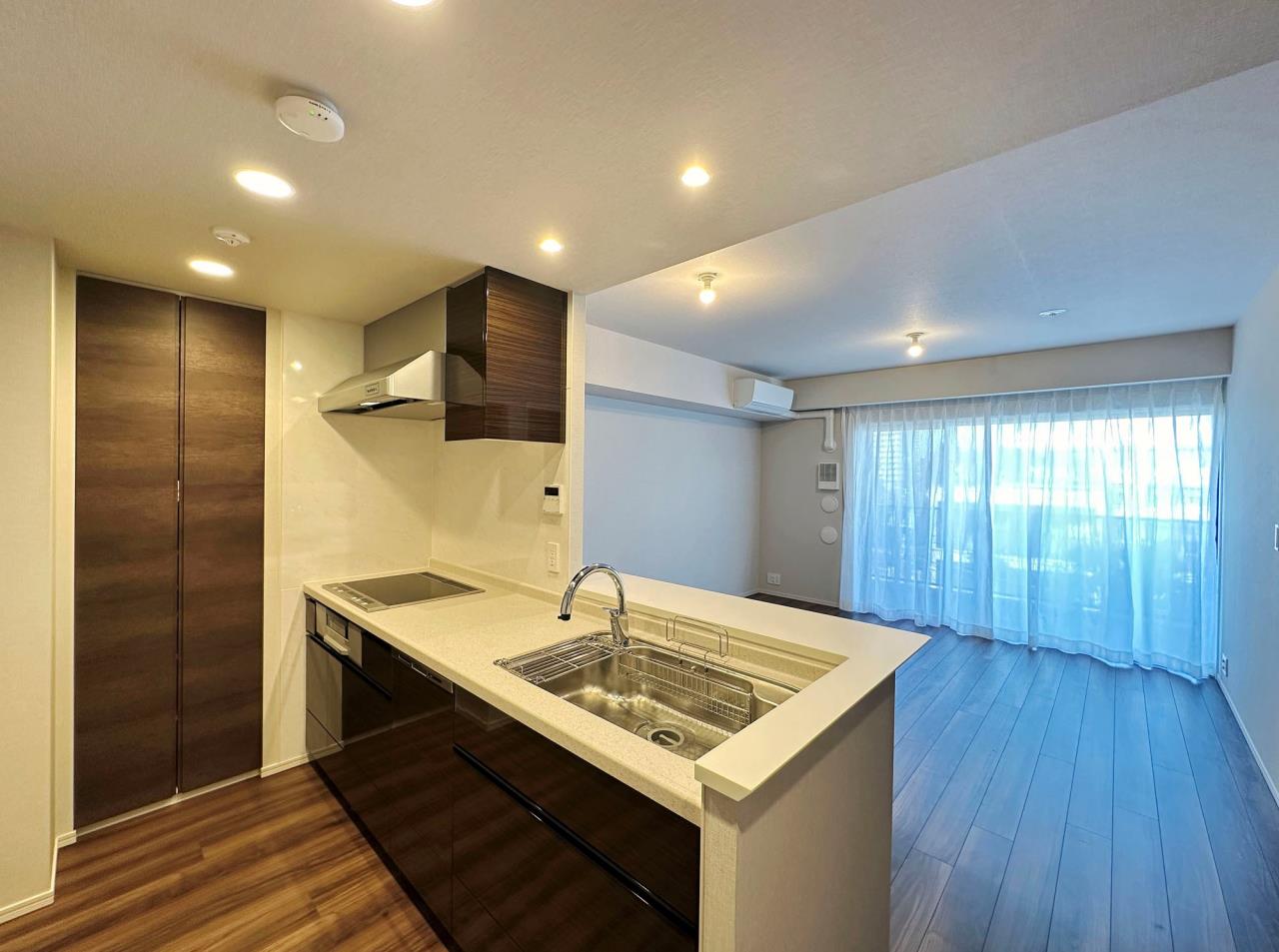 Mita Hijirizaka Garden Residence - Luxury Apartment for Rent in