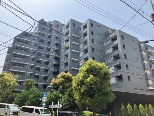 Exterior of It's Tokyo For Site Square