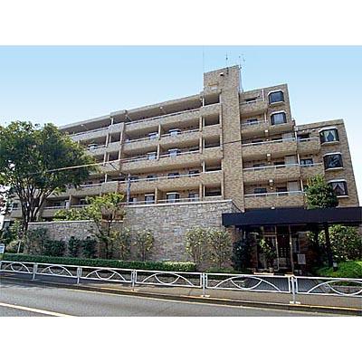 Exterior of Park Heim Yoga-minami