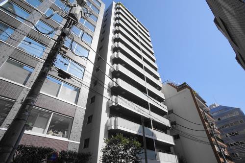 Exterior of CREVIA EBISU