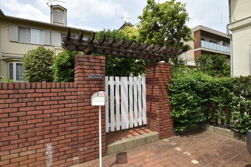 Exterior of Garden Hills Daisawa E