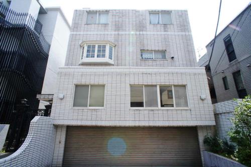 Exterior of Hills Nishihara