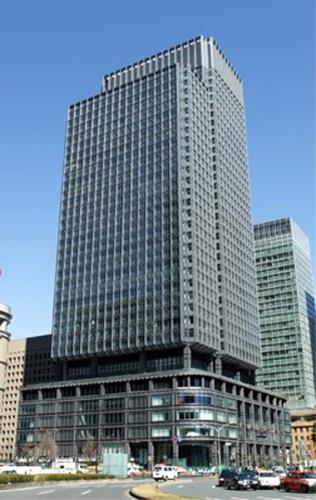 Exterior of Shin-Marunouchi Building