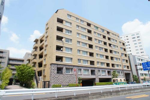 Exterior of Region Shirokane Cross