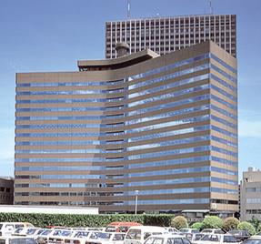 Exterior of Shin-Kasumigaseki Building