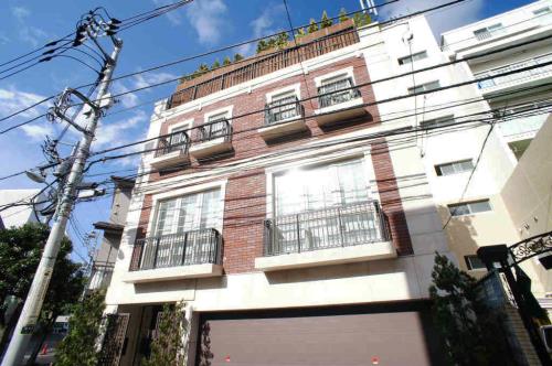Exterior of Minamiazabu 3-chome House