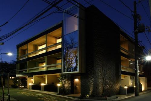 Exterior of Colline白銀