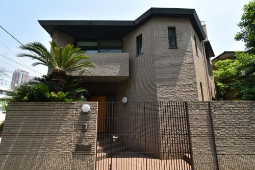 Exterior of Nishi-azabu 3-chome House