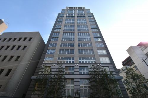 Exterior of Premist Rokubancho