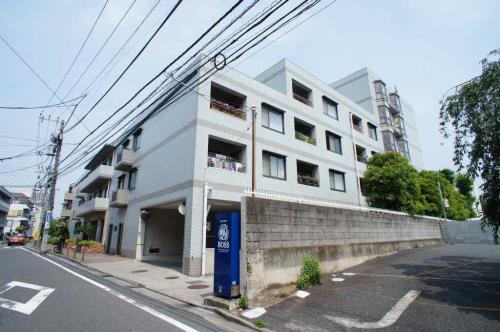 Exterior of Carpathia Ichigaya