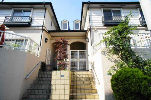 Exterior of Hiroo 2-chome House
