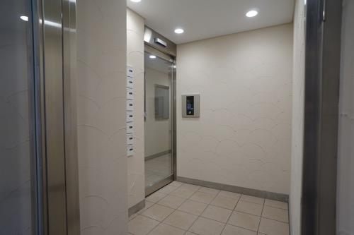 Exterior of Deux Sum Akasaka