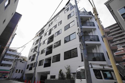 Exterior of Park Rule Ebisu