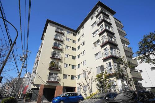 Exterior of K Flats