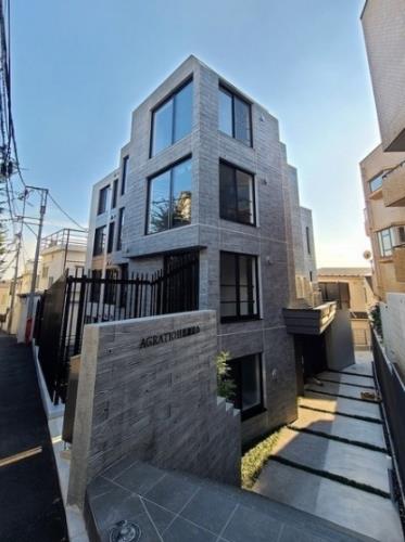 Exterior of Agratio Megurosuwayama