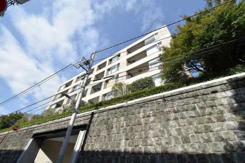 Exterior of Park Court Azabu Toriizaka