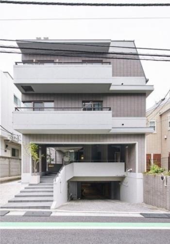 Exterior of PATH Ushigomekagurazaka