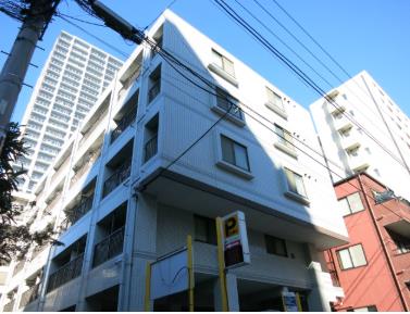 Exterior of Fiore Tsukishima