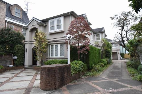 Exterior of Nabeshima Shoto House EASTA