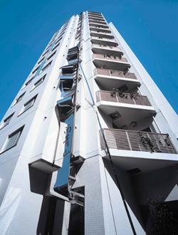Exterior of REGNO RAFFINE MINAMIAOYAMA