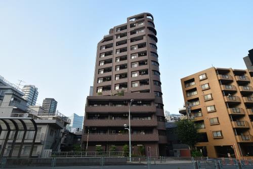 Exterior of Bell Meson Roppongi Towers