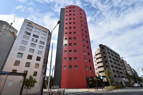 Exterior of Premiere Rosso