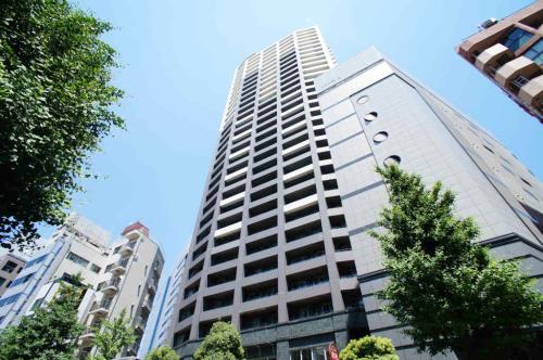 Exterior of ファーストリアルタワー新宿