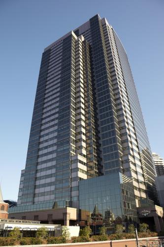 Exterior of 恵比寿ガーデンプレイスタワー
