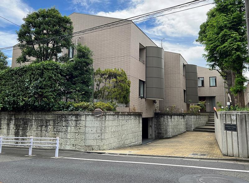 Maisonette Yakumo