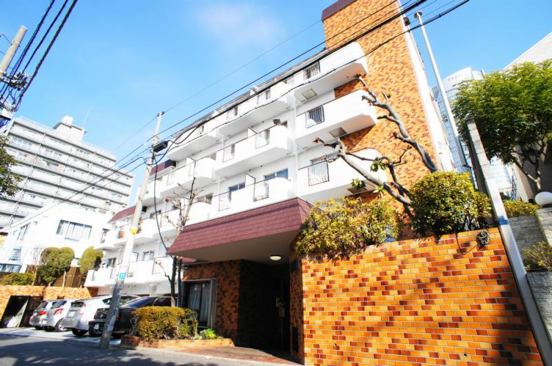 Crown Nishiazabu