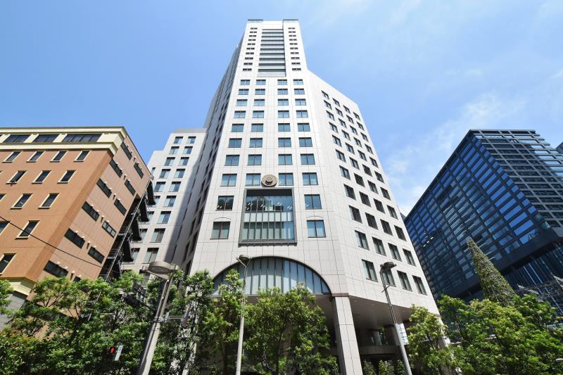 MOMENT SHIODOME