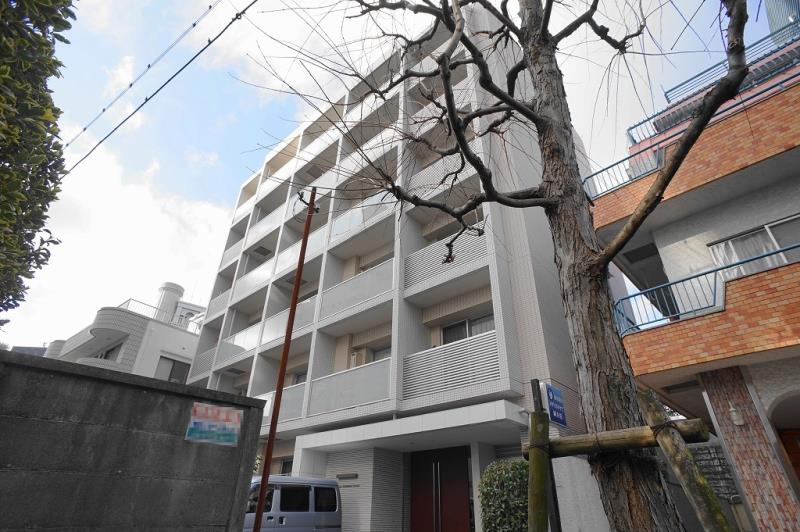 Nikko Apartment House