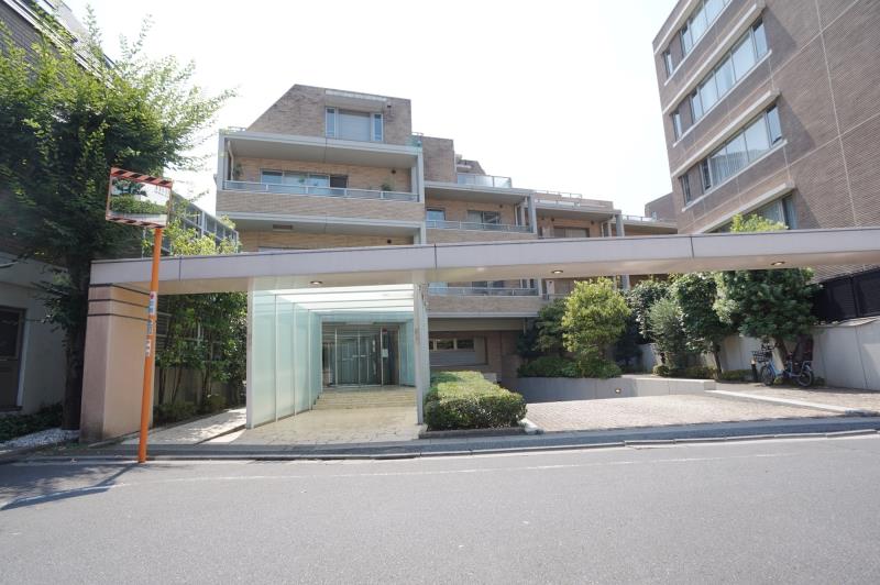 Parkhouse Ichigaya Sadohara Refinar