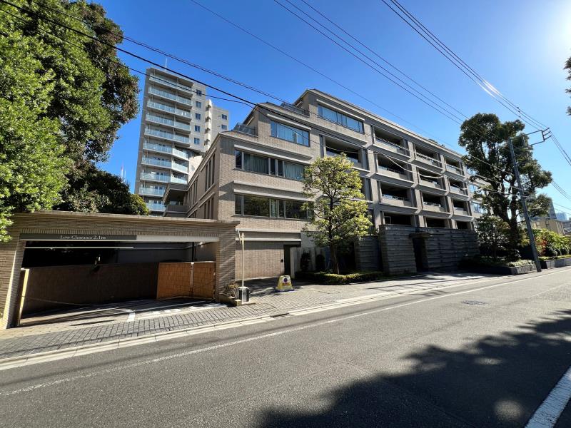 ROPPONGI PLACID
