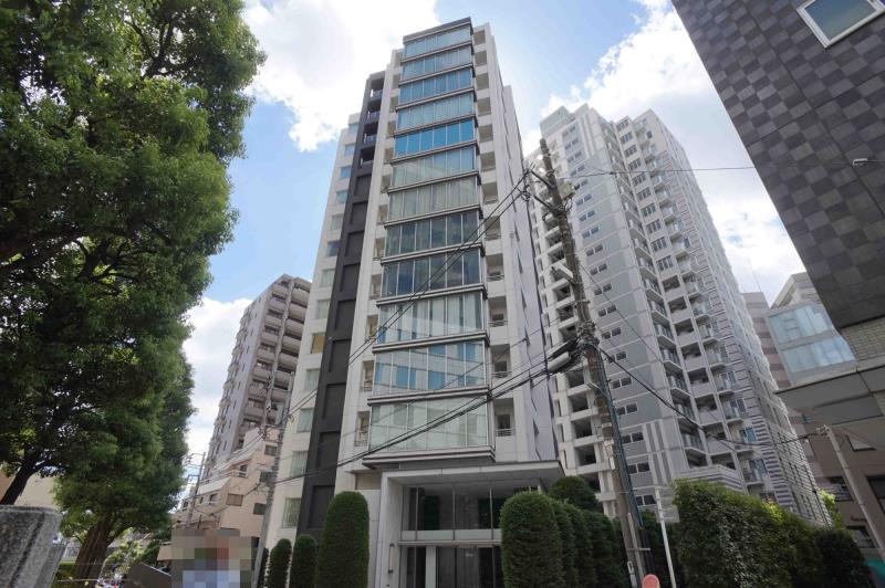 Laurel i Ebisu Pias