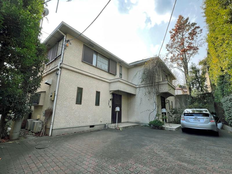 Denenchofu Terrace House