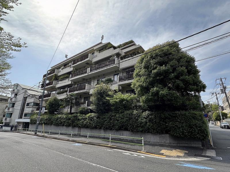 有栖川ガーデン
