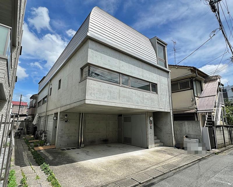 Togoshi Apartment