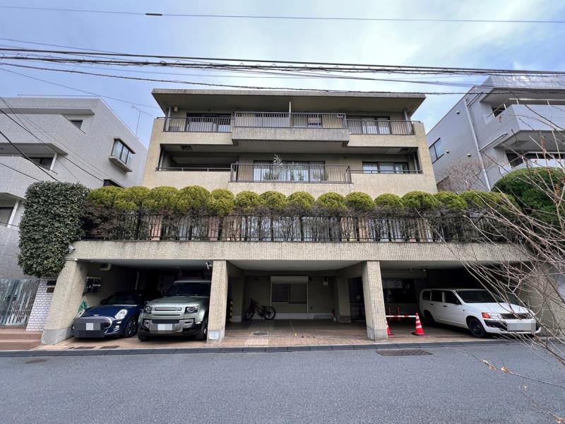 Ibuki House